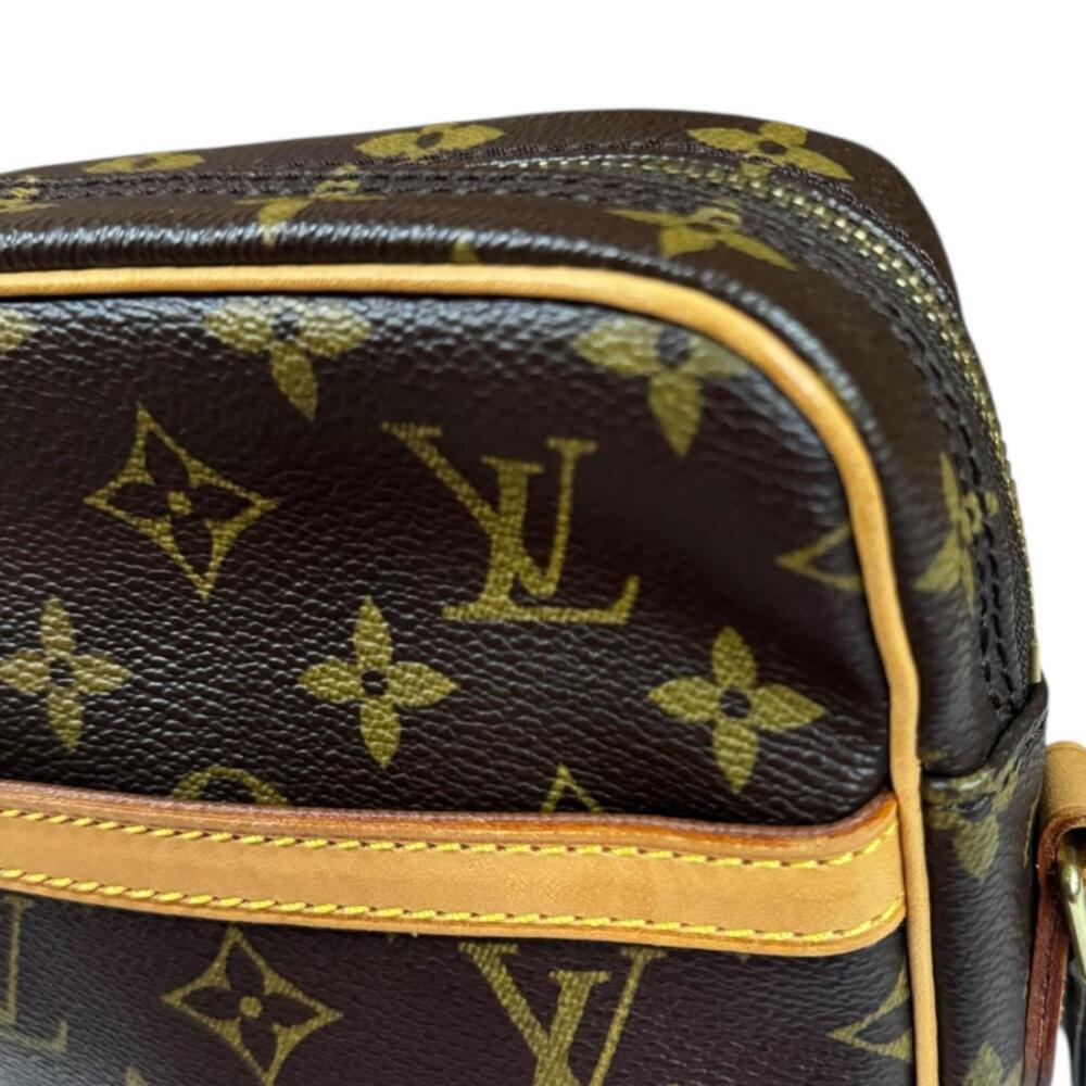 LOUIS VUITTON Authentic Brown Monogram Canvas Shoulder Bag - Picture 9 of 12